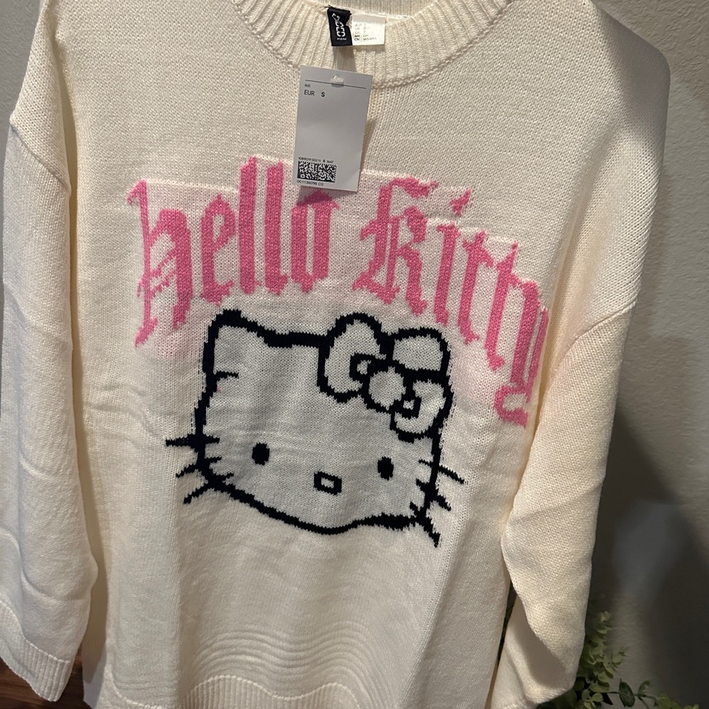 HM Hello Kitty Jacquard Knit Sweater Cream